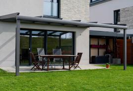 Stilvoll geschützt in Rendsburg: Maßgeschneiderte Terrassenüberdachungen von Dubau Kiel