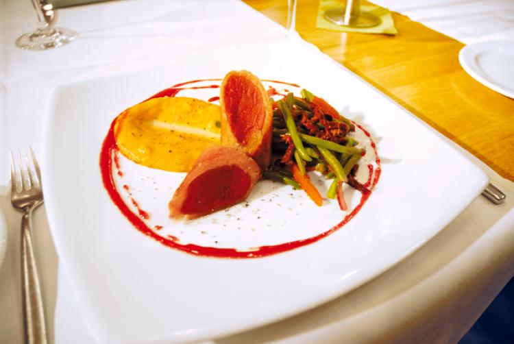 So lecker ist vegetarischer Gemüseeintopf