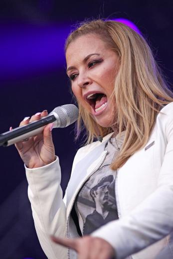 Anastacia singt am 24. Juni um 19 Uhr auf der R.SH-Bühne an der Hörn