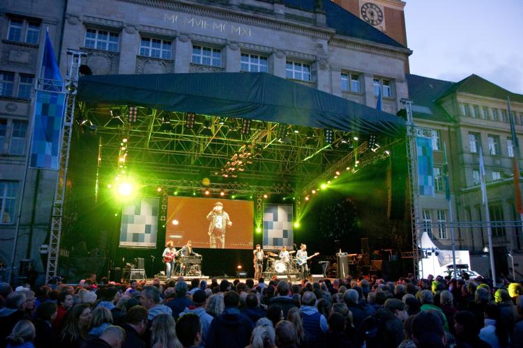 Konzertfotos: So war das Konzert mit Jan Josef Liefers
