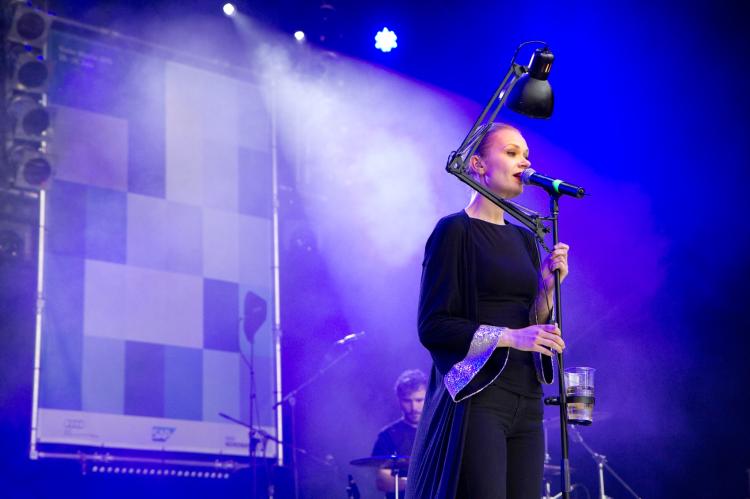Konzertfotos: So war das Konzert mit Olli Schulz