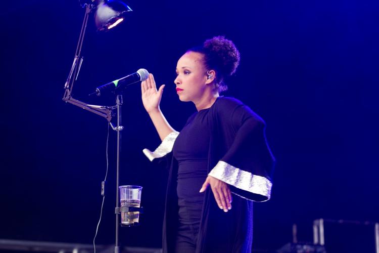 Konzertfotos: So war das Konzert mit Olli Schulz