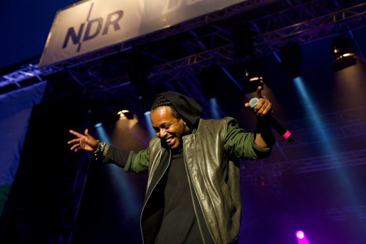 Auf ein Kieler-Woche-Bier mit MC Fitti 