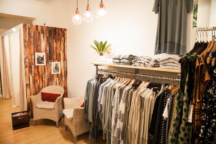 Shirt Lounge, Holtenauer Str. 136