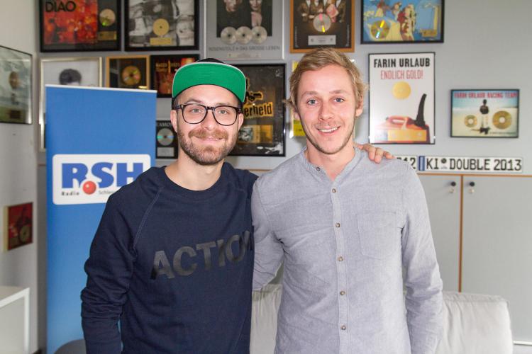 … und lässt sich anschließend als neuer Champion feiern