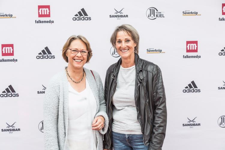 Hein bringt Mediaberaterin Gesa und ihren Freund Daniel immer sicher ans Ziel