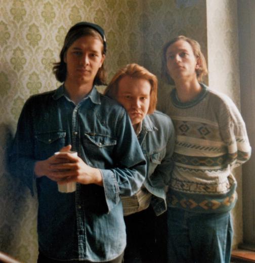 Die drei Bandmitglieder von Darjeeling