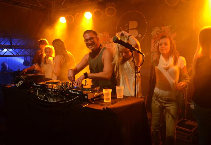 Cassandra Steen über Glashaus und ihre neue Musik 