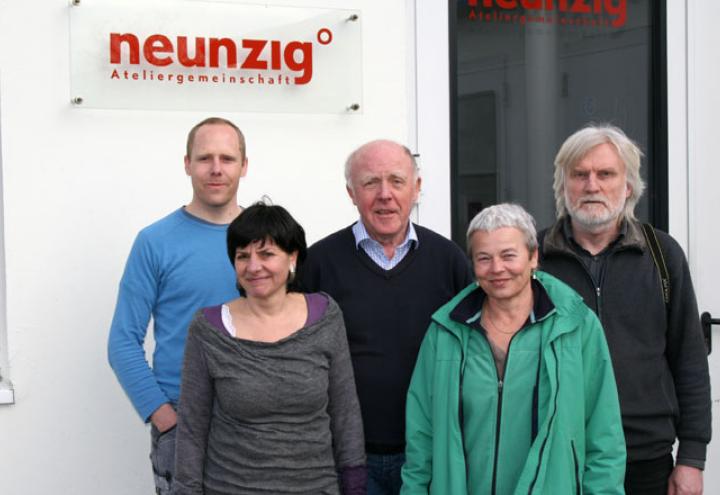 Bewegung in Holz, Stahl und Stein 