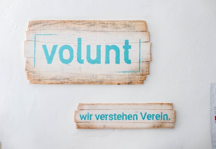 2x2 Karten für Ahzumjot zu gewinnen 