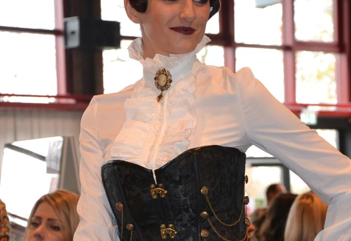 Polizei sucht weiterhin nach zwei Vermissten 