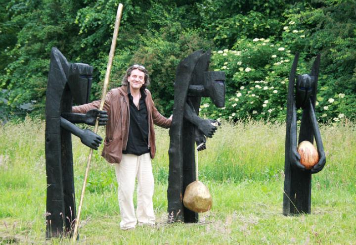 100 junge Erwachsene freuen sich auf Feiertage in einer Gastfamilie 