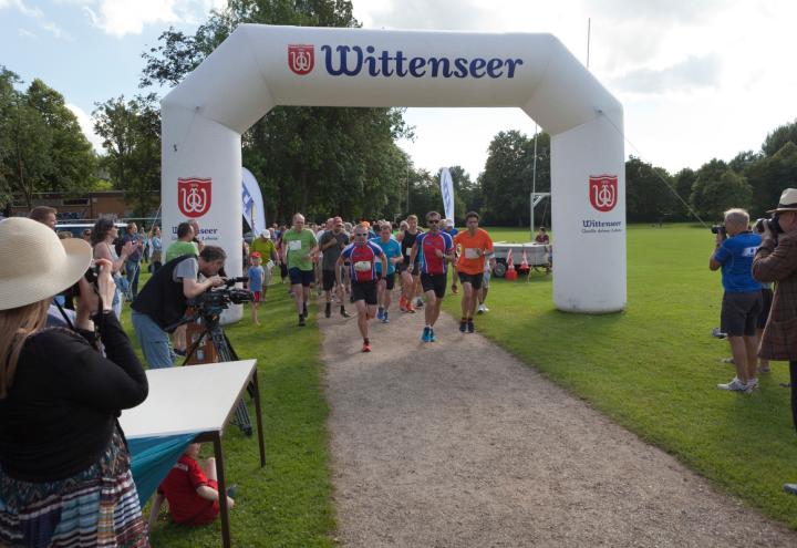 Mut-Lauf auf den Moorteichwiesen