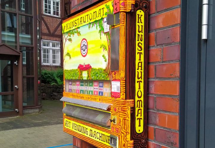 Ein Kunstautomat am Altstädter Markt 